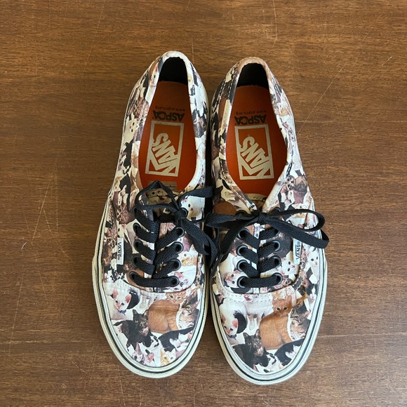 Vans ASPCA Cat Collage Sneakers - Picture 3 of 6
